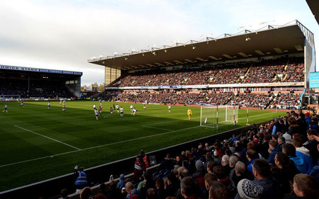 而引发道德 而引发道德